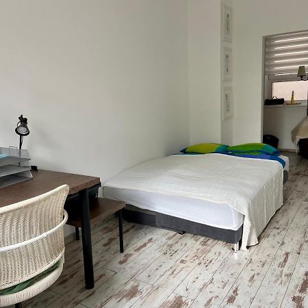 Residence Park Lovely Apartman With Private Parking Kysucke Nove Mesto Esterno foto