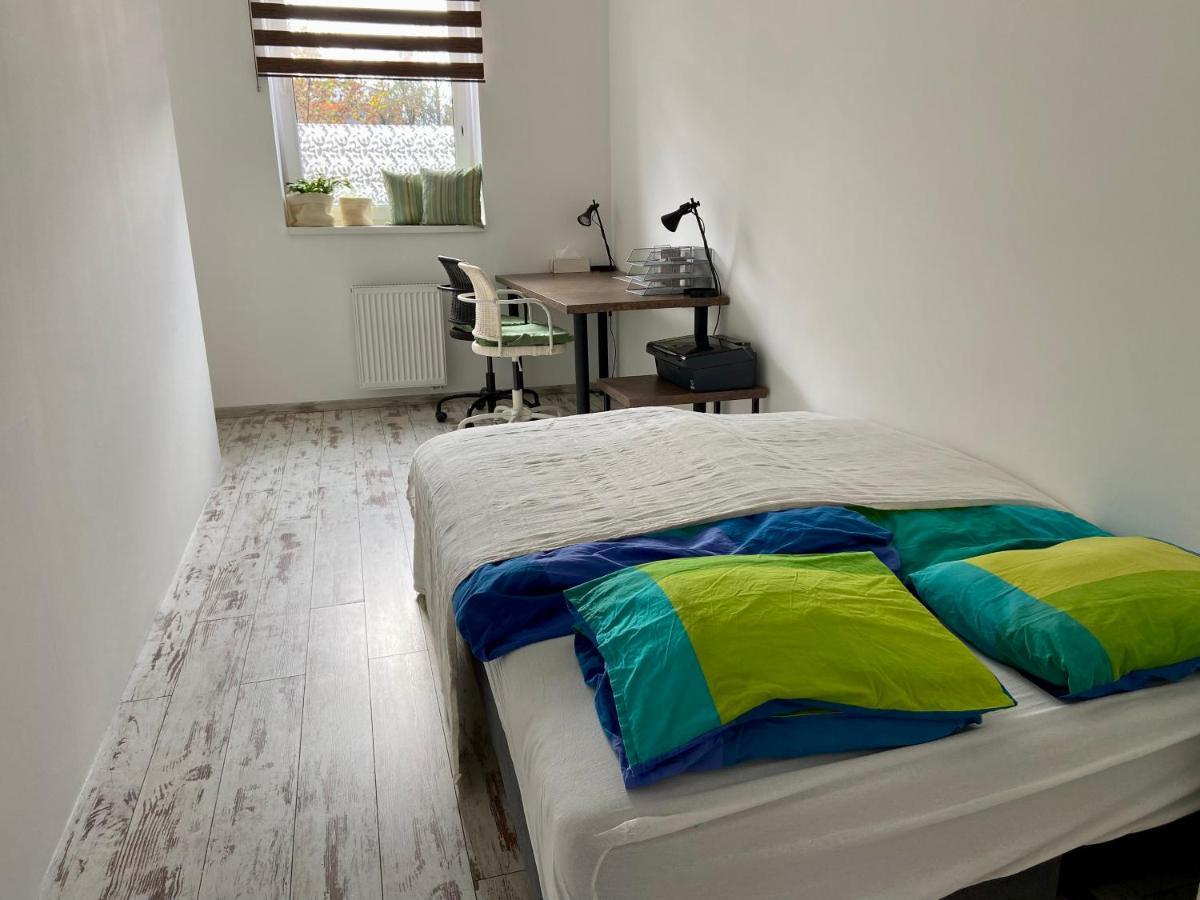 Residence Park Lovely Apartman With Private Parking Kysucke Nove Mesto Esterno foto